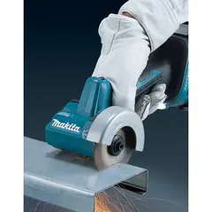 Отрезная машина 76 мм Makita DMC300Z