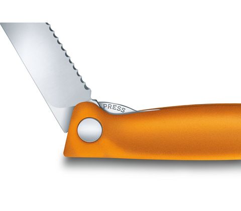 Нож кухонный складной Victorinox Classic, 110 mm, Wavy Edge, Orange (6.7836.F9B)