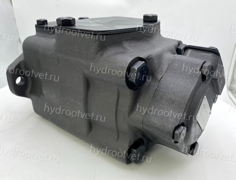 Фото 4525V60A17-86** - Пластинчатый нерегулируемый двухпоточный насос серии 4525V с рабочим объемом 193+55см3