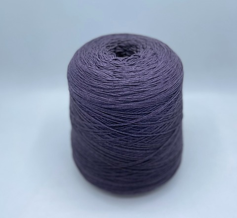 Бобинная пряжа (пр.Италия).art-Plume 380/100гр, 100%Меринос, цвет-Черника , арт.27649