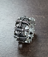 kolco-shirokoe-kresty-cemetery-ring-chrome-hearts