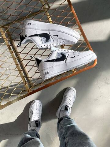 Nike Air Force 1 Low LV8 Utility