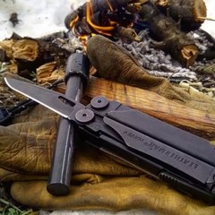 Мультитул Leatherman Wave Plus Black, нейлоновый чехол Molle, 18 функций (832526) цвет чёрный | Multitool-Leatherman.Ru