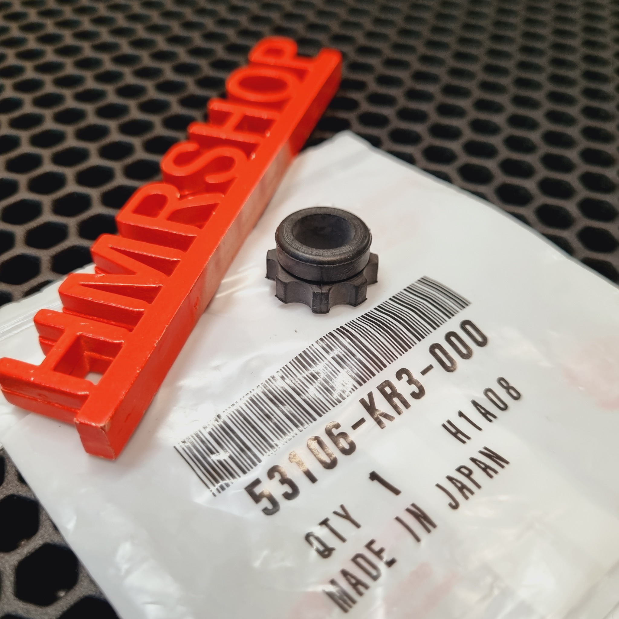 Honda Втулка резиновая грузика руля 53106-KR3-770