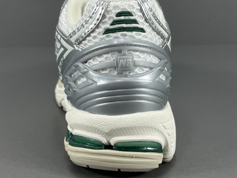 New Balance 1906 R 'Silver Metallic Cream' 