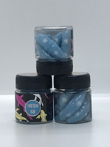 NEON 68 Maggot 46мм (6 шт ) СЫР цвет ГОЛУБОЙ/БЕЛАЯ ТОЧКА продажа от 2 шт.