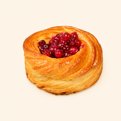 Вензель с брусникой