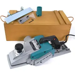 Рубанок Makita 1806B