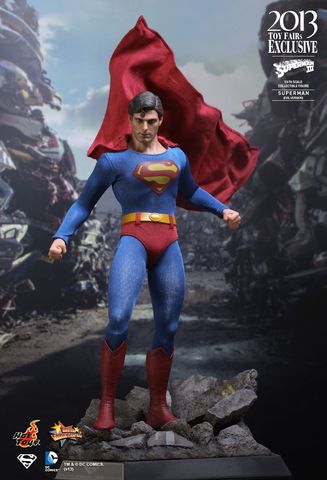 Фигурка Супермен из фильма Superman Hot Toys