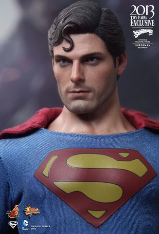 Фигурка Супермен из фильма Superman Hot Toys