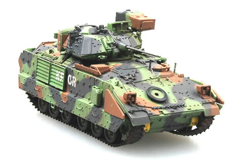 Модель БМП Армия США M2 & M2A2 Bradley масштаб 1:72