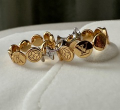 84622- Сет из трёх колец LV в качестве lux
