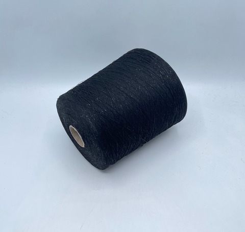 Industria Italiana (пр.Италия),art- Frizzante 3500 м/100гр, 70%Вискоза, 15%Металлик(Люрекс), 15%Полиамид, цвет-Черный. арт-35914