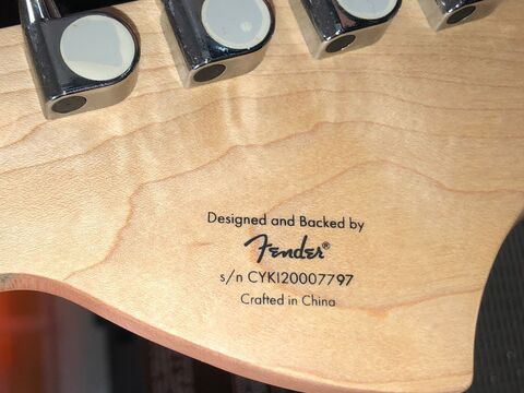 Fender squier affinity stratocaster HSS LRL olympi