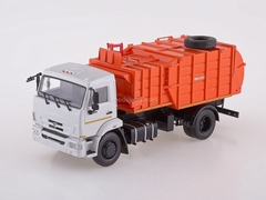 KAMAZ-43253 Garbage truck with manipulator MKM-4503 1:43 PAO KAMAZ