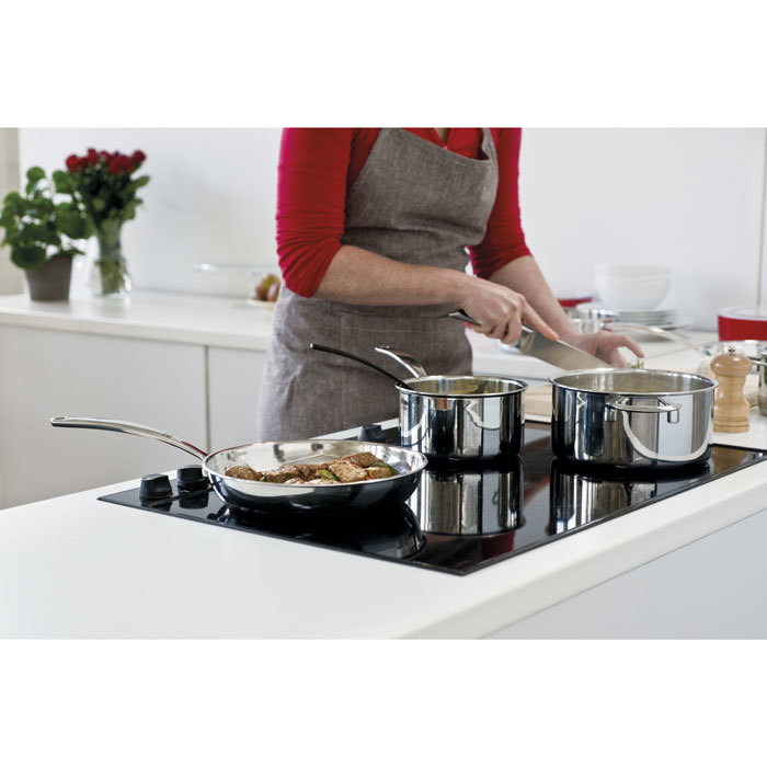 Кастрюля TRI-LUX 2,3 л (18 см)