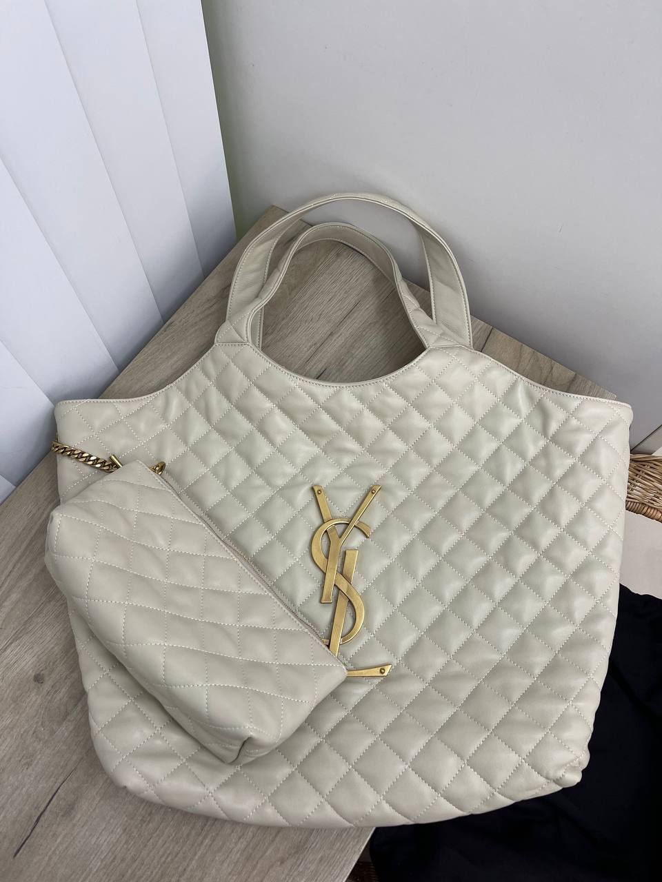 Коллекционная женская сумка Yves Saint Laurent BP-27668 Коллекционная женская сумка Yves Saint Laurent BP-27668