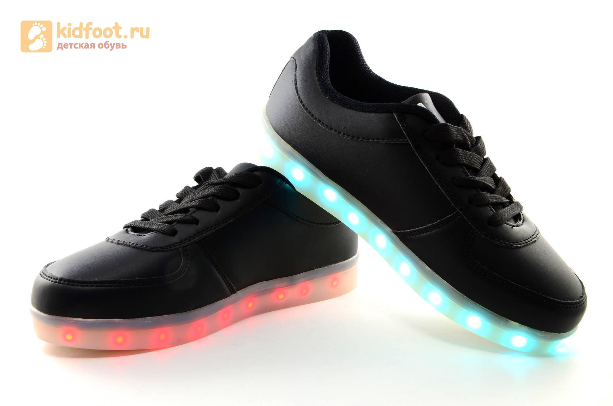 Светящиеся кроссовки с USB зарядкой Fashion (Фэшн) на шнурках, цвет черный, светится вся подошва