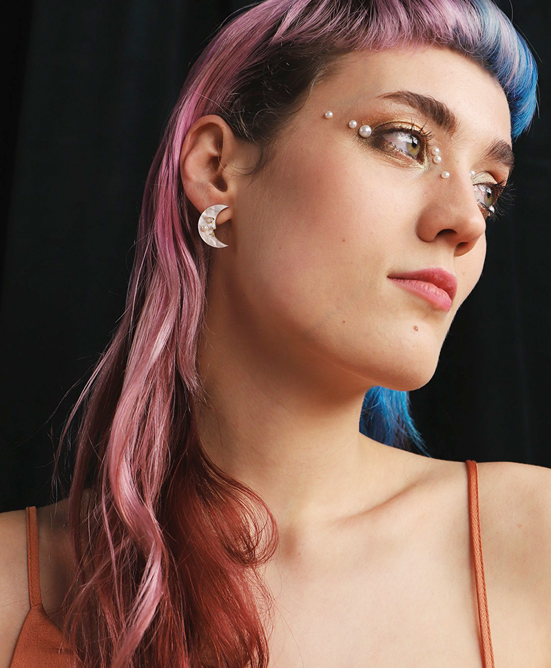 Серьги Moon Studs