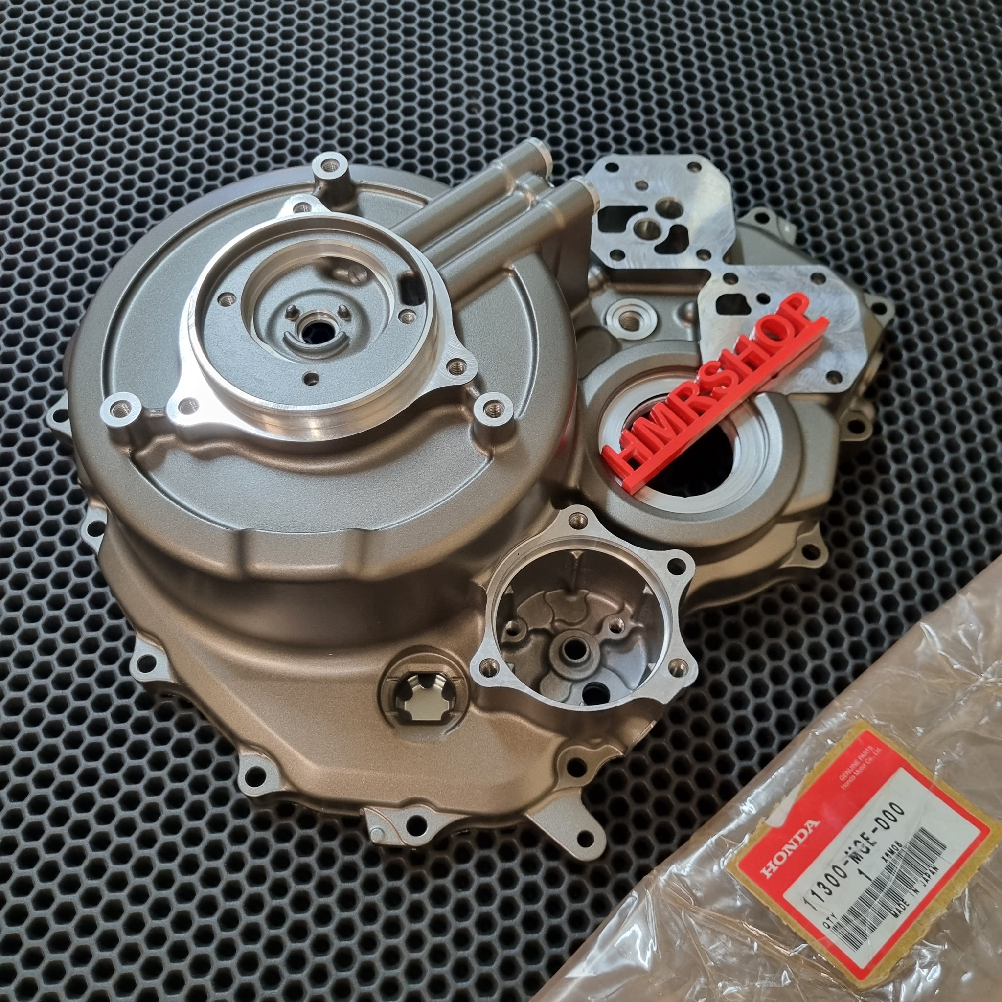 Honda Крышка сцепления правая DCT VFR 1200 FD XD автомат 11300-MGE-D00