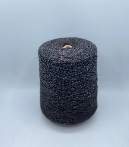 Filatix (пр.Италия),art-Caramello 300м/100гр, 80% Меринос, 15%Полиамид, 5%Люрекс ,цвет-Темный графит+медный люрекс.арт.30733