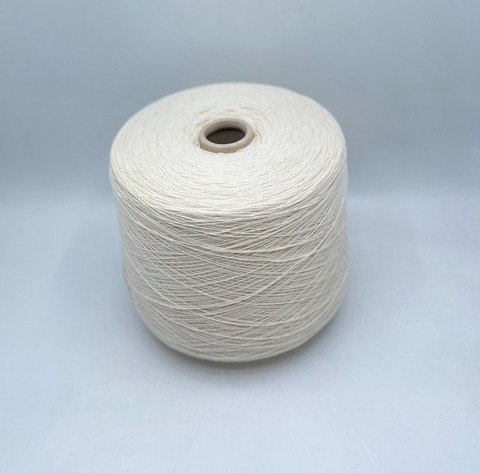 Millefili (пр.Италия). 2/15 750м/100гр, 70% Меринос, 30% Кашемир, цвет-Молочный(42185), арт.35151