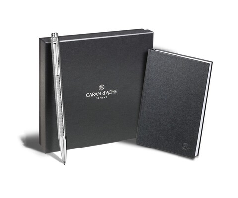 Набор подарочный из ручки шариковой и блокнота Caran d'Ache Ecridor Retro PC (0890.014)