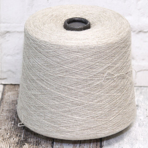 Меринос с ангорой (20%) NEW MILL / ANGORA 20 1600 серо-бежевый
