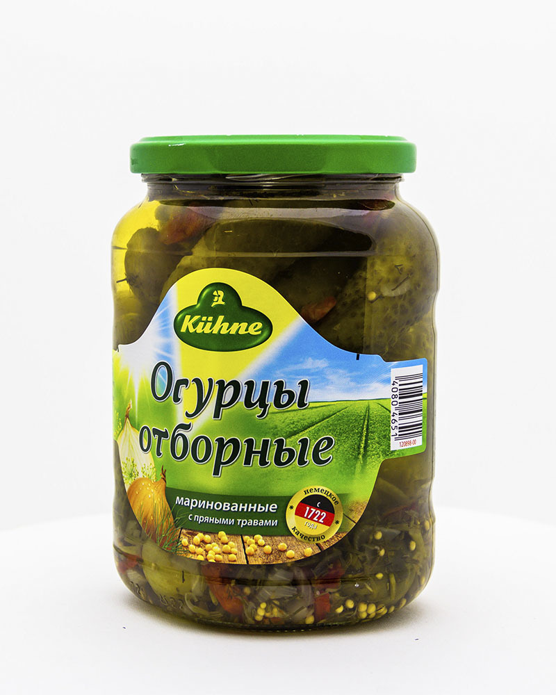 Огурцы Kuhne Отборные 670 г