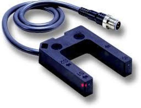Omron E3Z-G61 2M