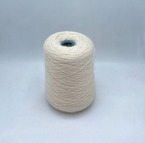 Бобинная пряжа (пр.Италия), art-Aran, 405м/100гр. 100% Шерсть, цвет- Молочный(1/13), арт.34409