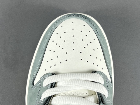 Yuto Horigome x Nike Dunk Low SB 