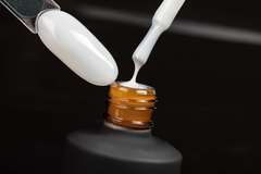 База Monami камуфлирующая Rubber MILK 15мл