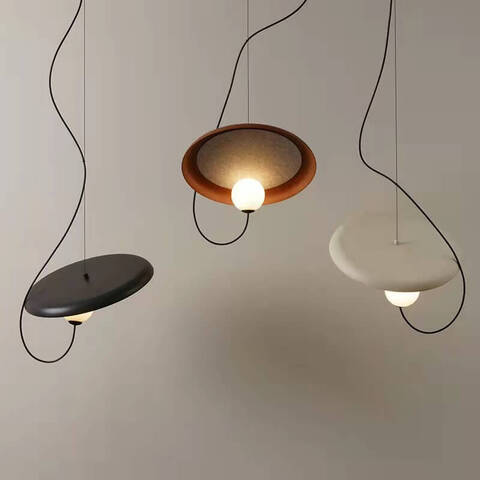 Люстра Magnetic Ball белая