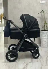 Детская коляска-трансформер Luxmom A4 2в1 (черный)