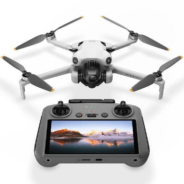 Квадрокоптер DJI Mini 4 Pro с пультом DJI RC 2 (ПОТРЕБИТЕЛЬСКИЕ)