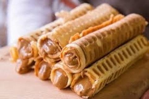 Вафельные трубочки с варёной сгущенкой