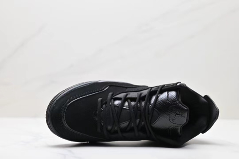 Jordan Courtside 23 'Triple Black' 