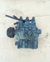 Кран подвески ECAS/ЕКАС МАН ТГА/ТГС  Клапан элекромагнитный ECAS MAN TGA TGS  WABCO - 472 900 057 0: 4729000570  OEM MAN - 81.25902.6158: 81.25902.6240: 81.25902.9158  Свойства Х-ка  Напряжение [В]   24   Рабочее давление до [бар]    max.13   Размер резьбы    M22 x 1,5