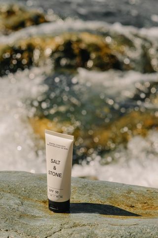 Лосьон солнцезащитный SALT & STONE SPF 50 Sunscreen Lotion 88 ml