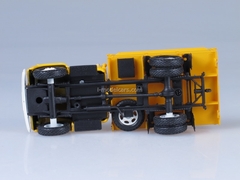 GAZ-52-84 yellow 1:43 Nash Avtoprom