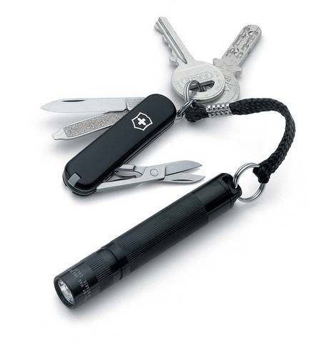 Набор Victorinox нож-брелок + светодиодный фонарь Maglite Solitaire (4.4014)
