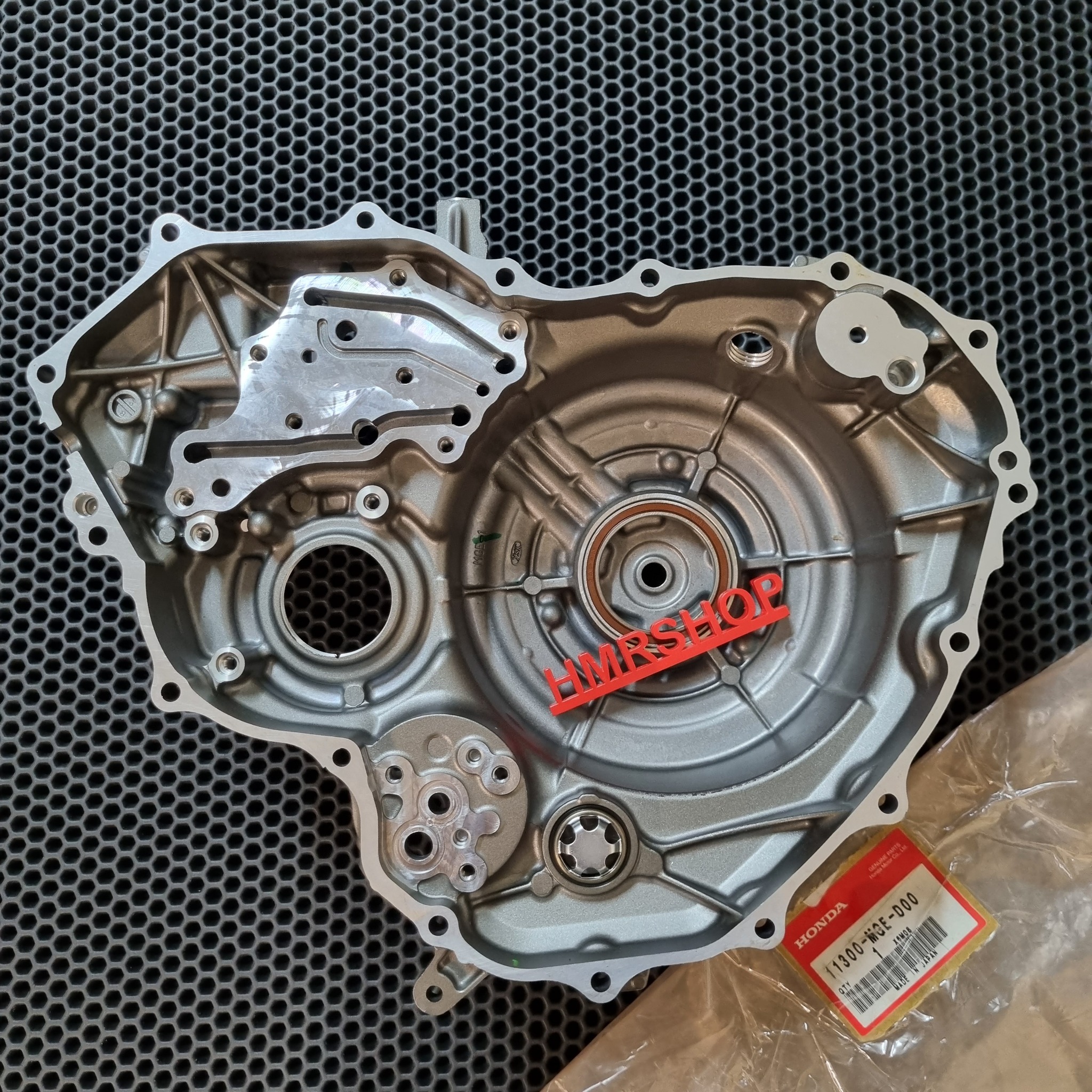 Honda Крышка сцепления правая DCT VFR 1200 FD XD автомат 11300-MGE-D00