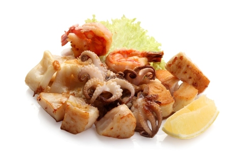 Ассорти из жареных морепродуктов