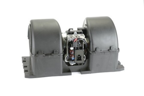 Моторчик отопителя  MAN TGA TGS TGX без резистора 81619306101
