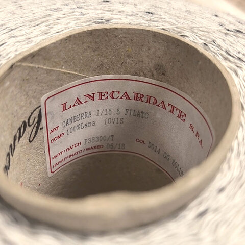 Меринос кардный LANECARDATE CANBERRA 1/15 серый твид