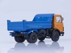 MAZ-5551 tipper early cabin 1988 orange-blue AutoHistory 1:43