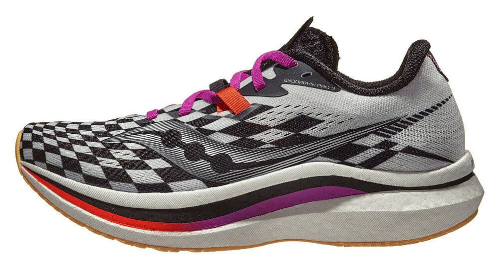 Женские кроссовки для бега Saucony Endorphin Pro 2 черные-белые