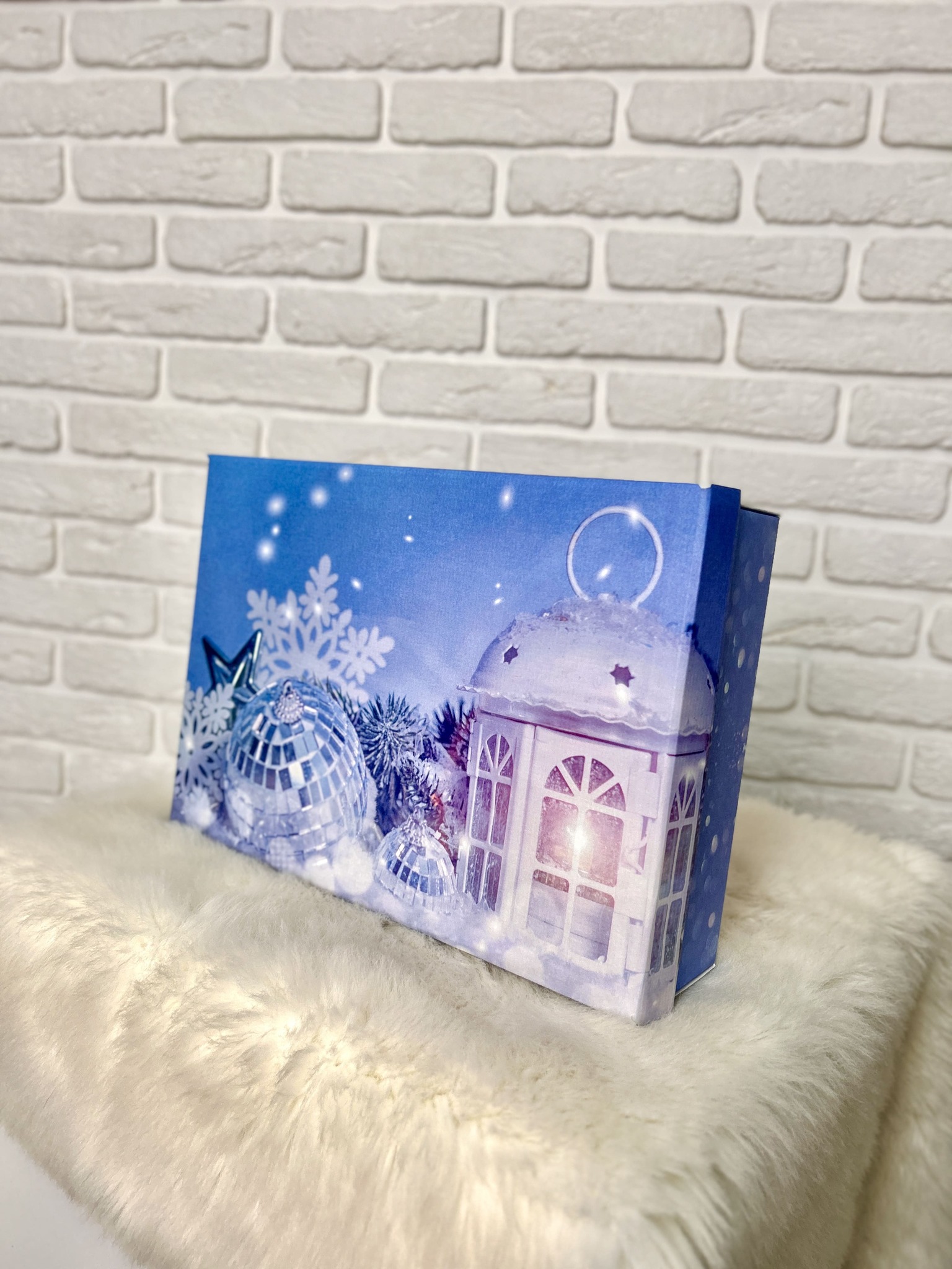 Коробка 350*250*90 