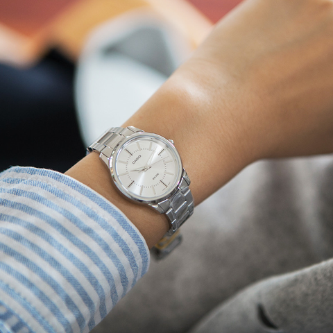 Часы Casio LTP-1303D-7A
